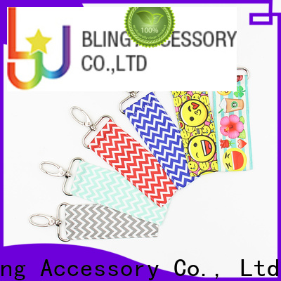 custom key chain company
