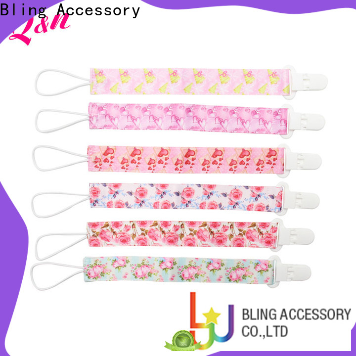 Top Selling customized baby pacifier clip from China