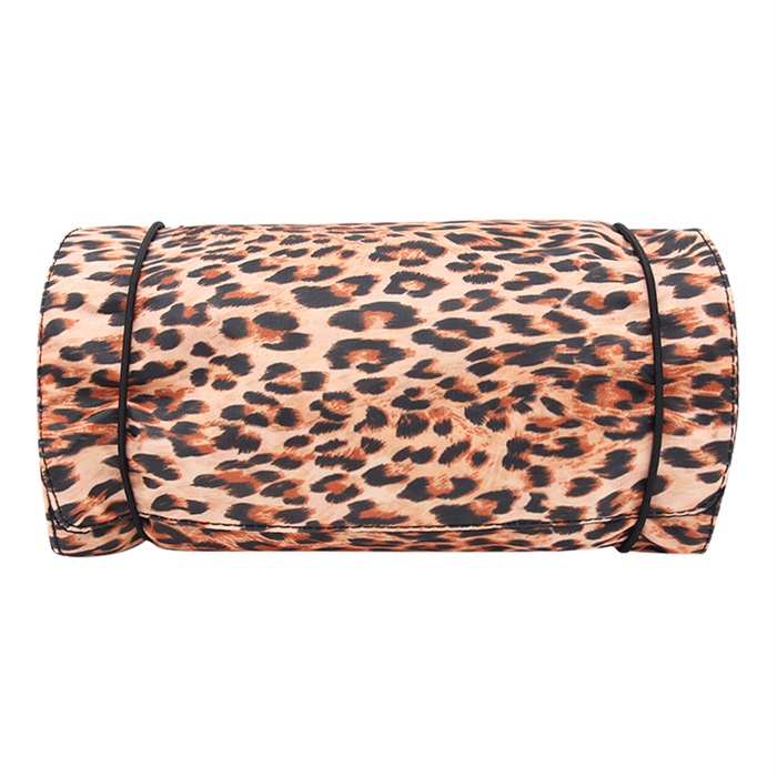 Q&N removable roller for four mesh makeup bags