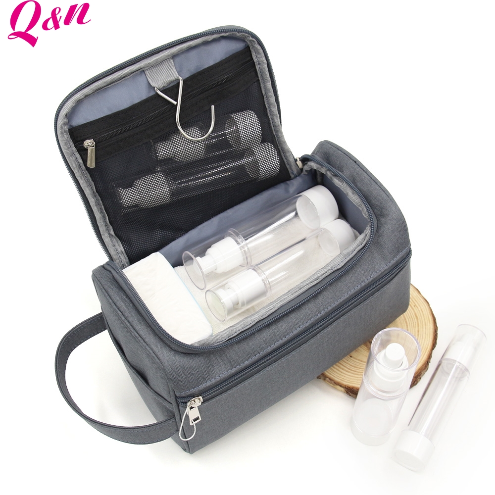 Q&N men's hanging portable waterproof partition storage toiletry bag