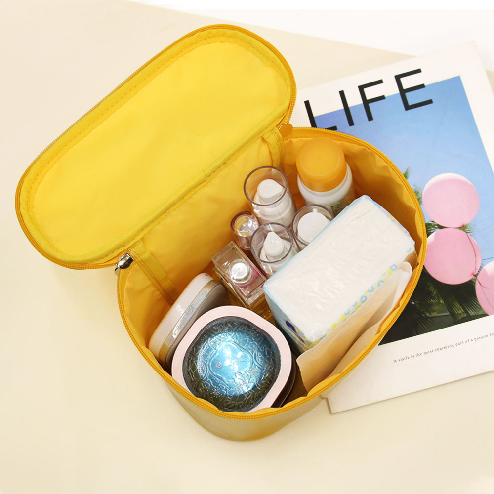 Q&N barrel makeup bag