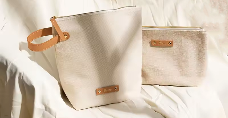 What you don't know about the industry is bad information about buying makeup bags