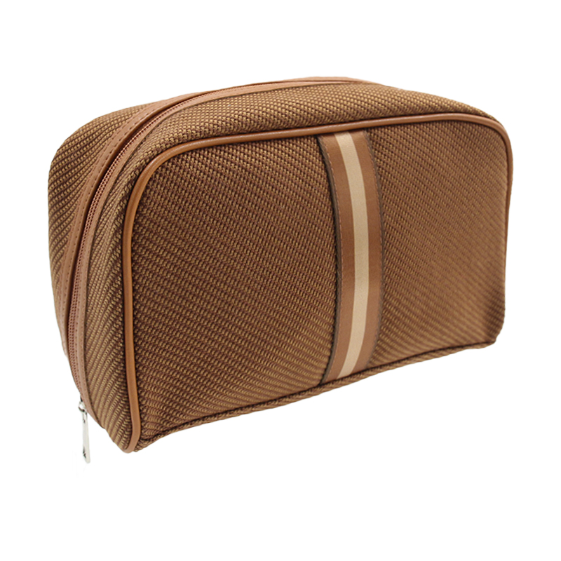 A New Choice for Traveling with Gentlemen's Style