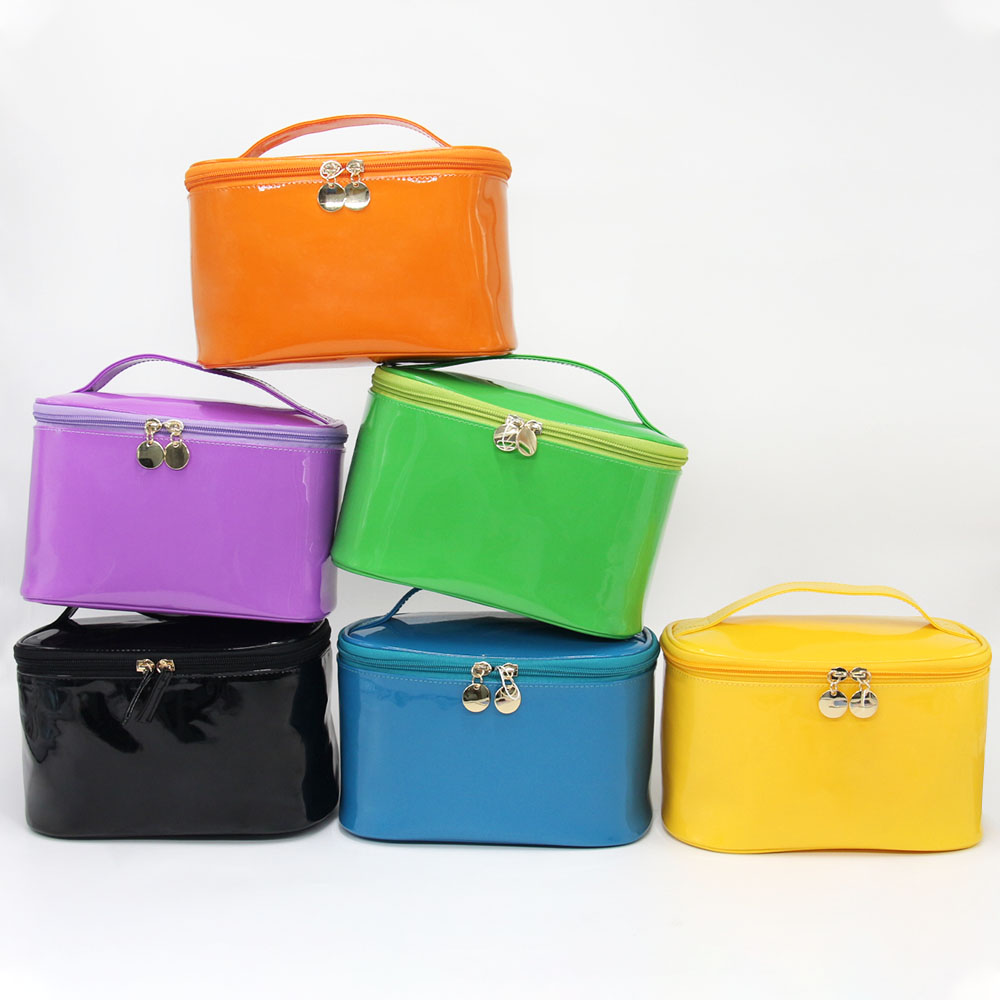 Q&N Unveils Elegant Pure-Color Cosmetic Bag for Discerning Customers