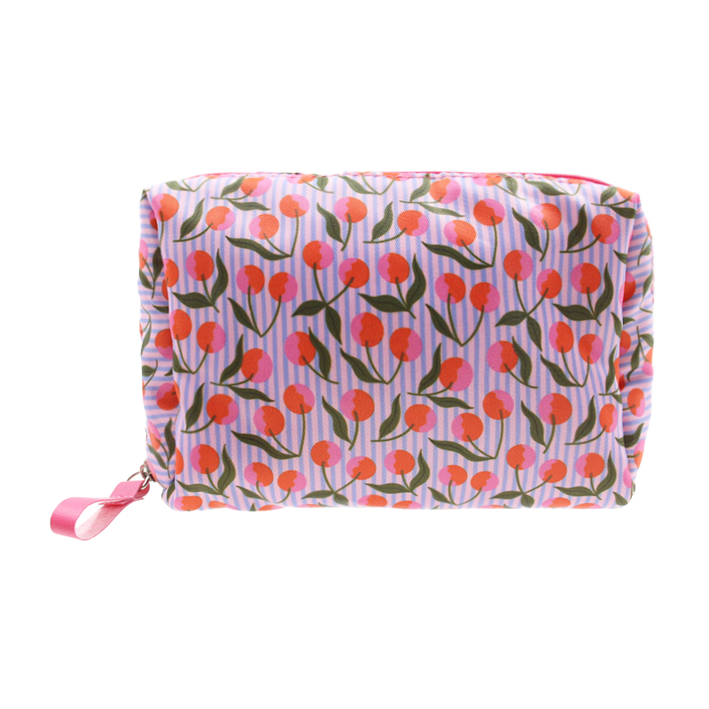 Q&N Introduces Premium Composite Waterproof Cosmetic Bag for Versatile Use