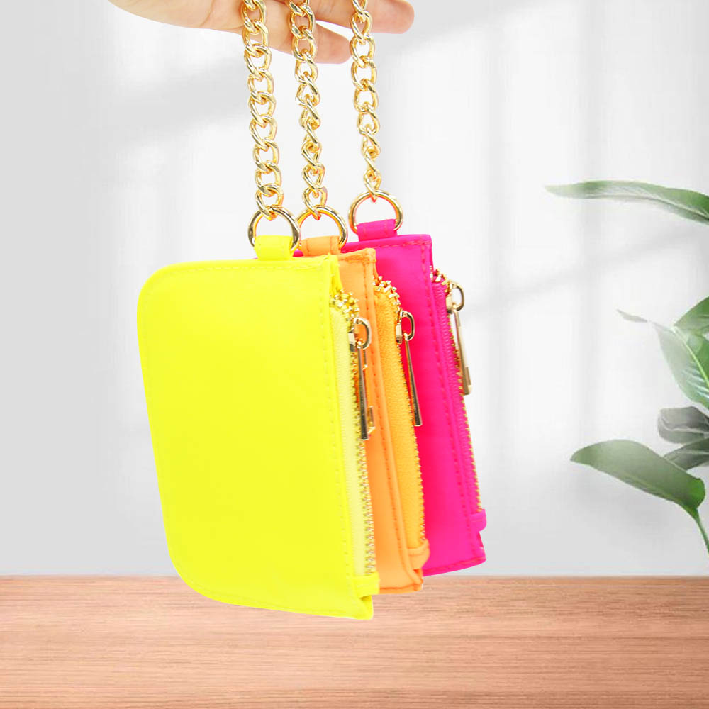 Q&n Unveils Innovative Coin Purse, Sparking Google Searches for Fashionable Accessories