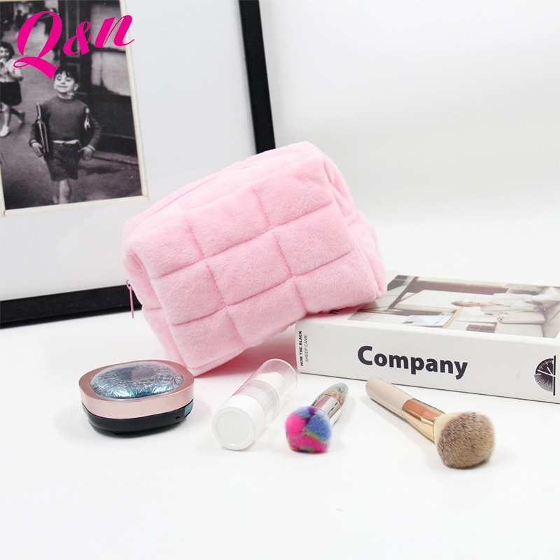 Small Zipper Toiletry Organizer Make up Skincare Cute Fluffy Purse Brush Set Pouch Daily Travel Cosmetic Storage Case Bag
