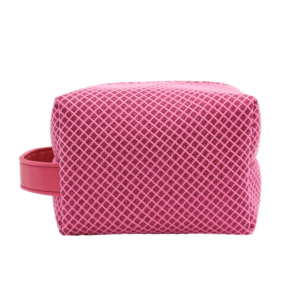 Is This Q&N’s 2025 It-Bag? A Closer Look at the Pink Mesh Tote