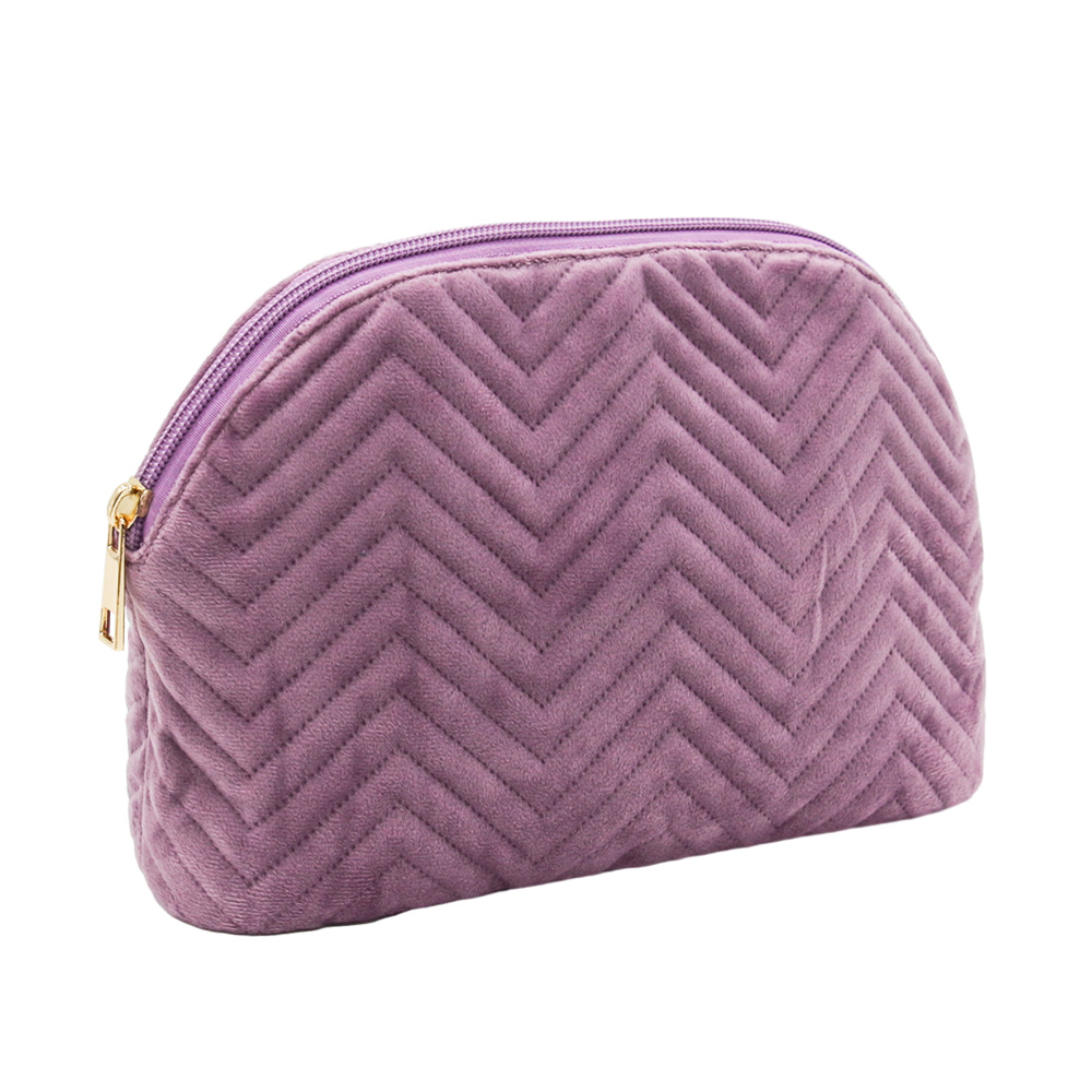 How to Choose the Perfect Q&N Quilted Wave-Stitch Cosmetic Bag for Travel?