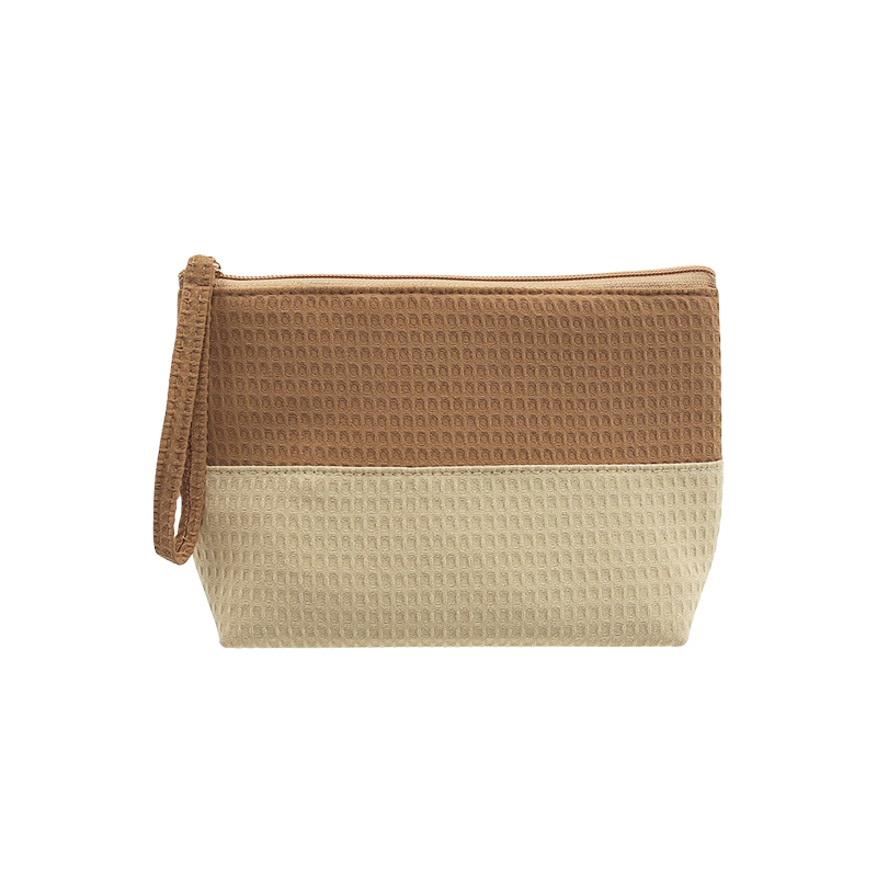 How to Choose the Right Cosmetic Bag Wholesale Supplier?