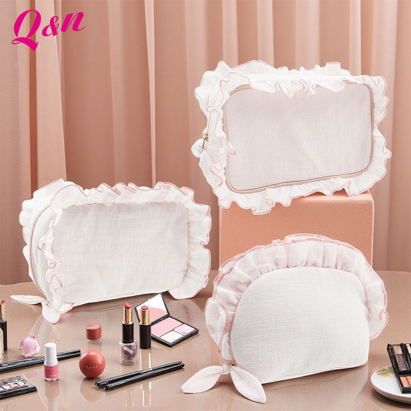 Why Do Women Love Bags So Much and What Psychology Drives This Passion?