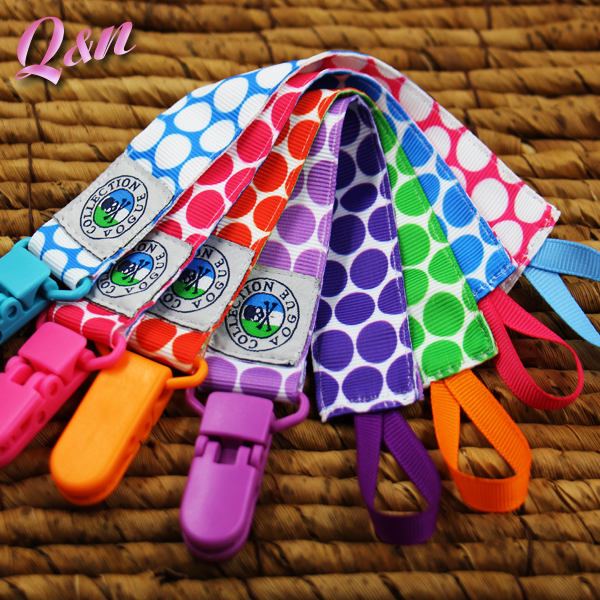 Best customized baby pacifier clip from China